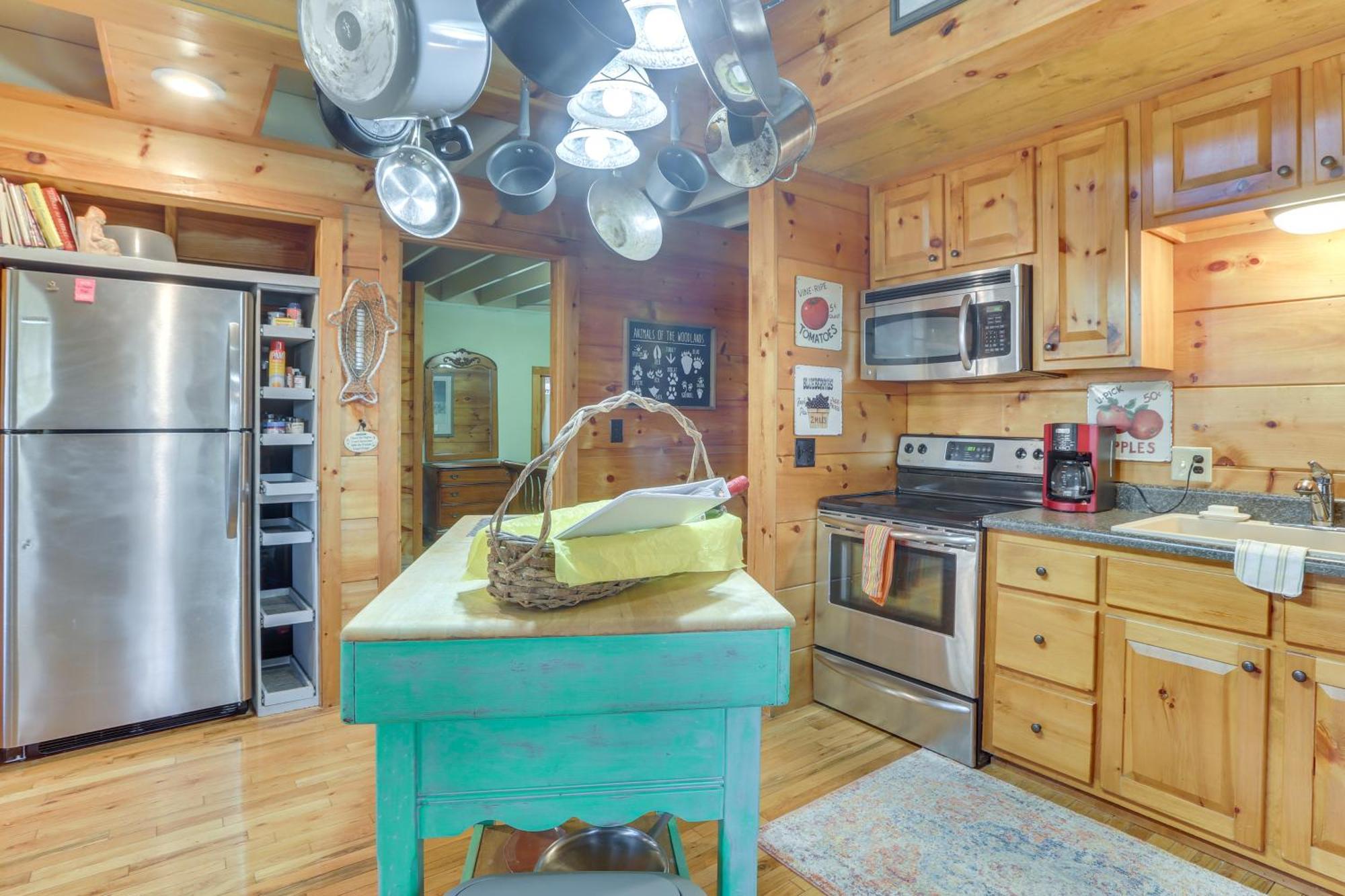 Charming Fancy Gap Cabin With Deck And Gas Grill! Kültér fotó